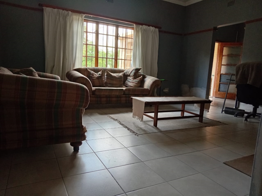 3 Bedroom Property for Sale in Kroonheuwel Free State